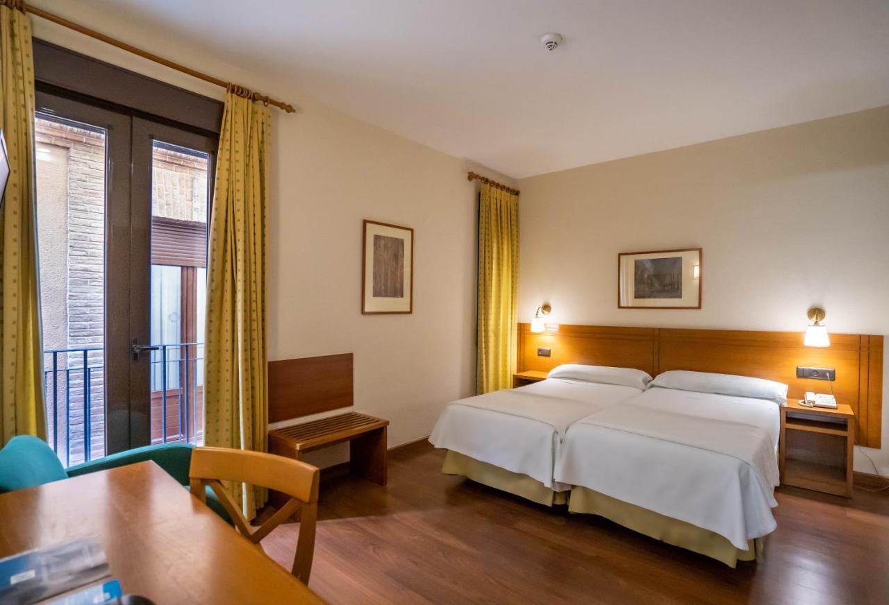 Yit Conquista De Toledo Hotel Exterior foto